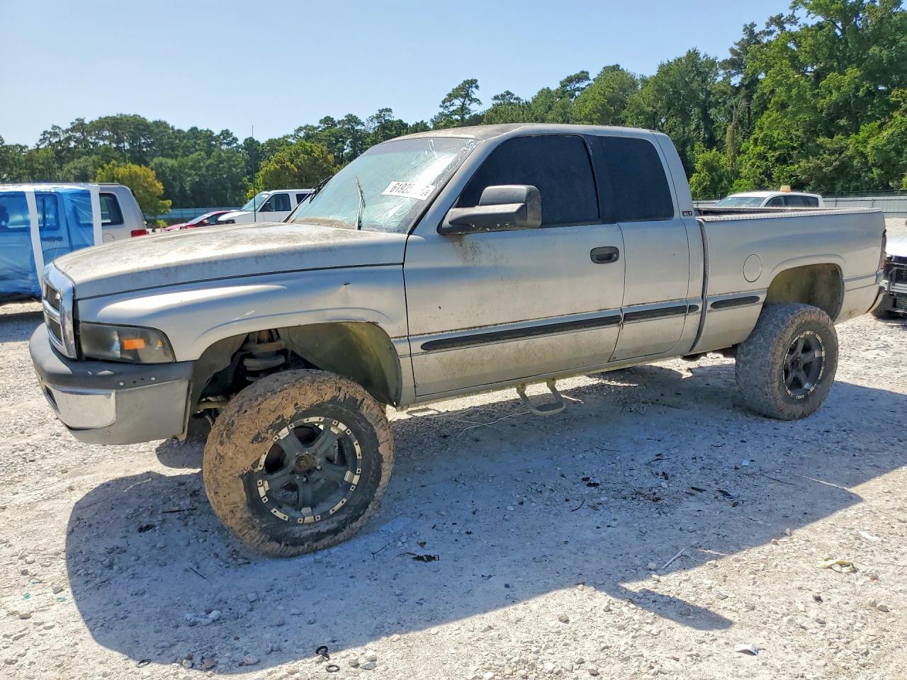 3B7HF13Z9WG238970 · 1998 DODGE RAM 1500