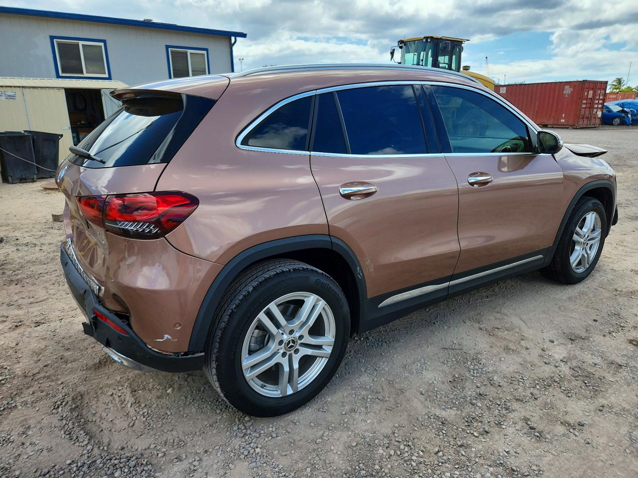W1N4N4GB2NJ403764 · 2022 MERCEDES-BENZ GLA · 3/13