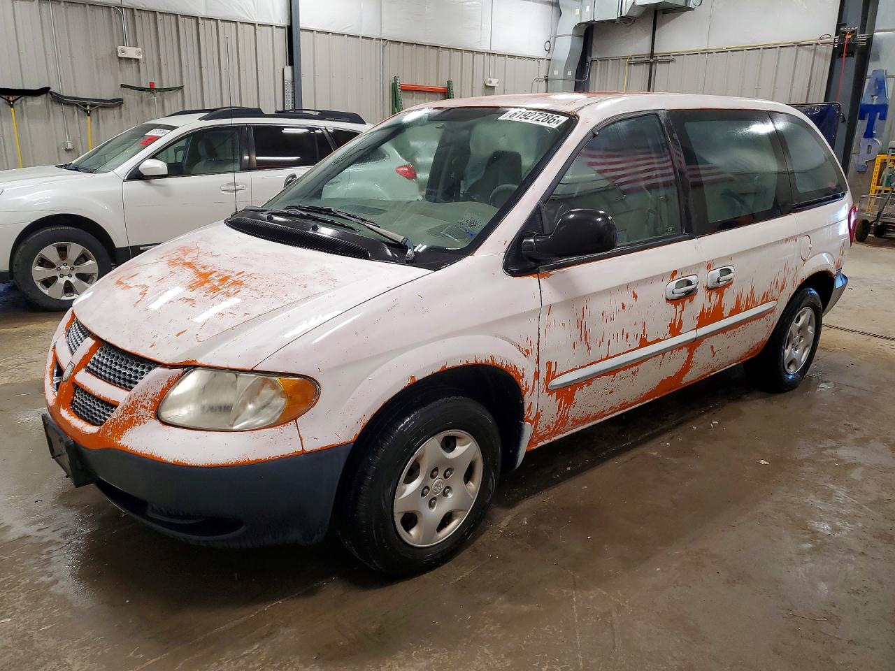 1B4GP25B92B639174 · 2002 DODGE CARAVAN