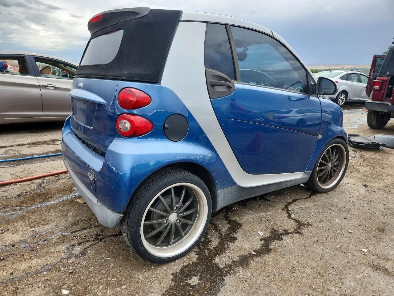 WMEEK31X09K262259 · 2009 SMART FORTWO · 3/12
