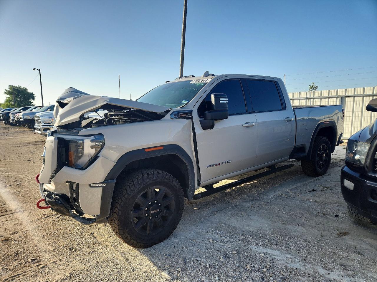 1GT4UPE73TF212414 · 2026 GMC SIERRA