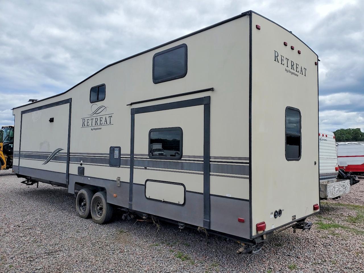 4YDT39120HW260509 · 2017 KYRV RECREATIONAL VEHICLE (RV) · 3/10