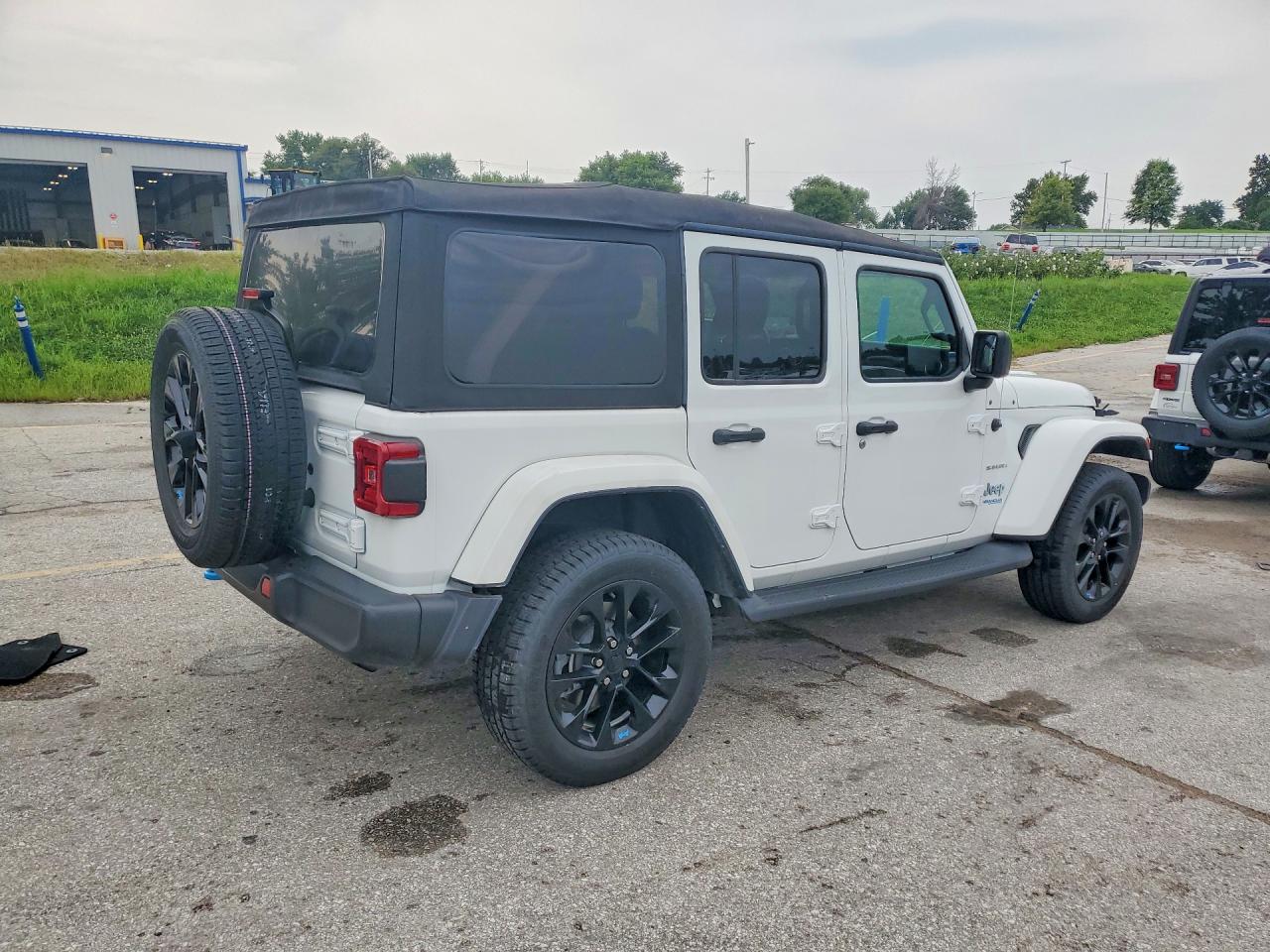 1C4JJXP61NW278091 · 2022 JEEP WRANGLER UNLIMITED · 3/12