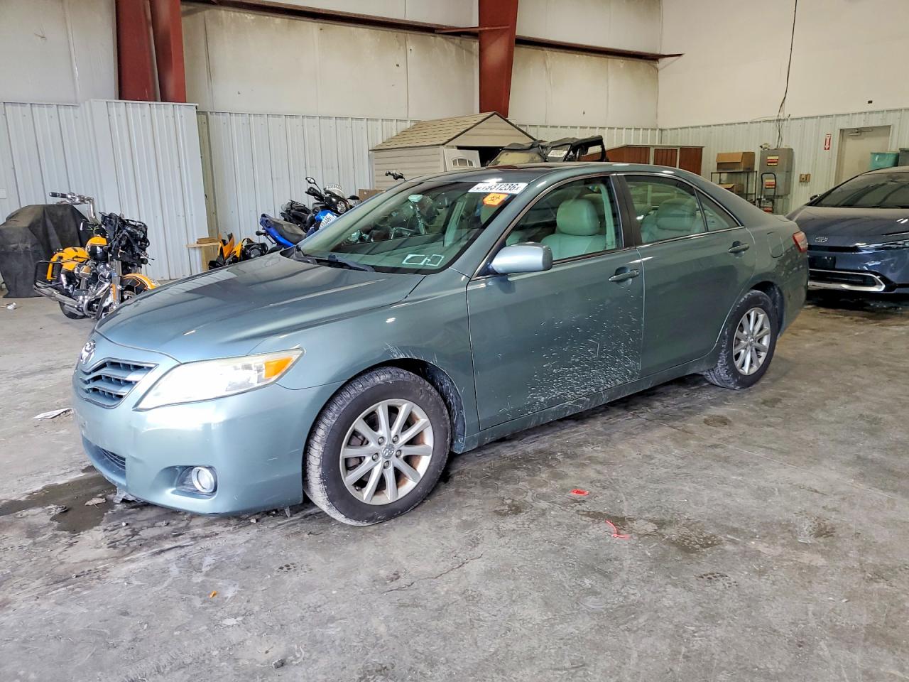 4T1BF3EK6BU752148 · 2011 TOYOTA CAMRY