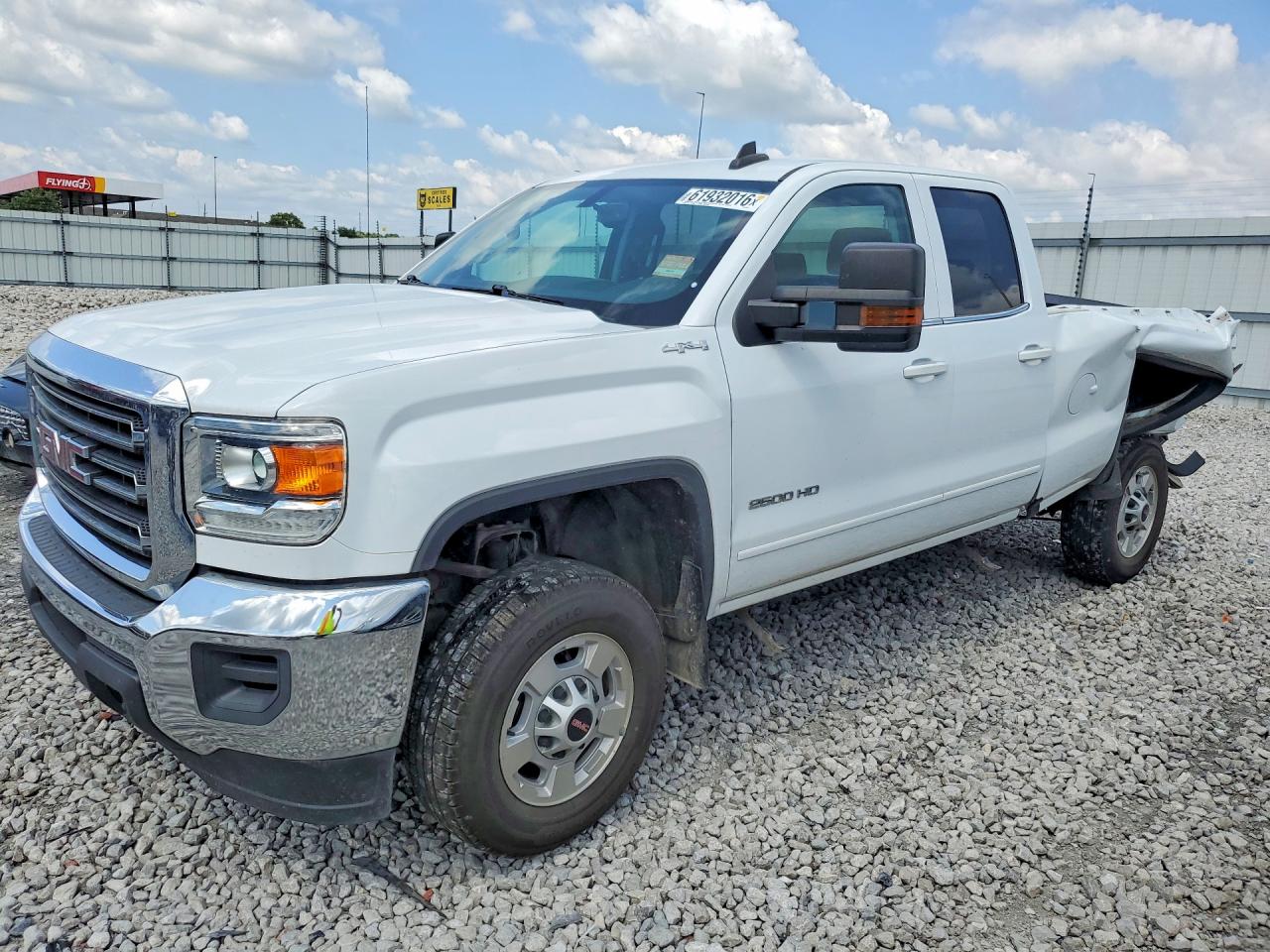 1GT22SEG4JZ262184 · 2018 GMC SIERRA