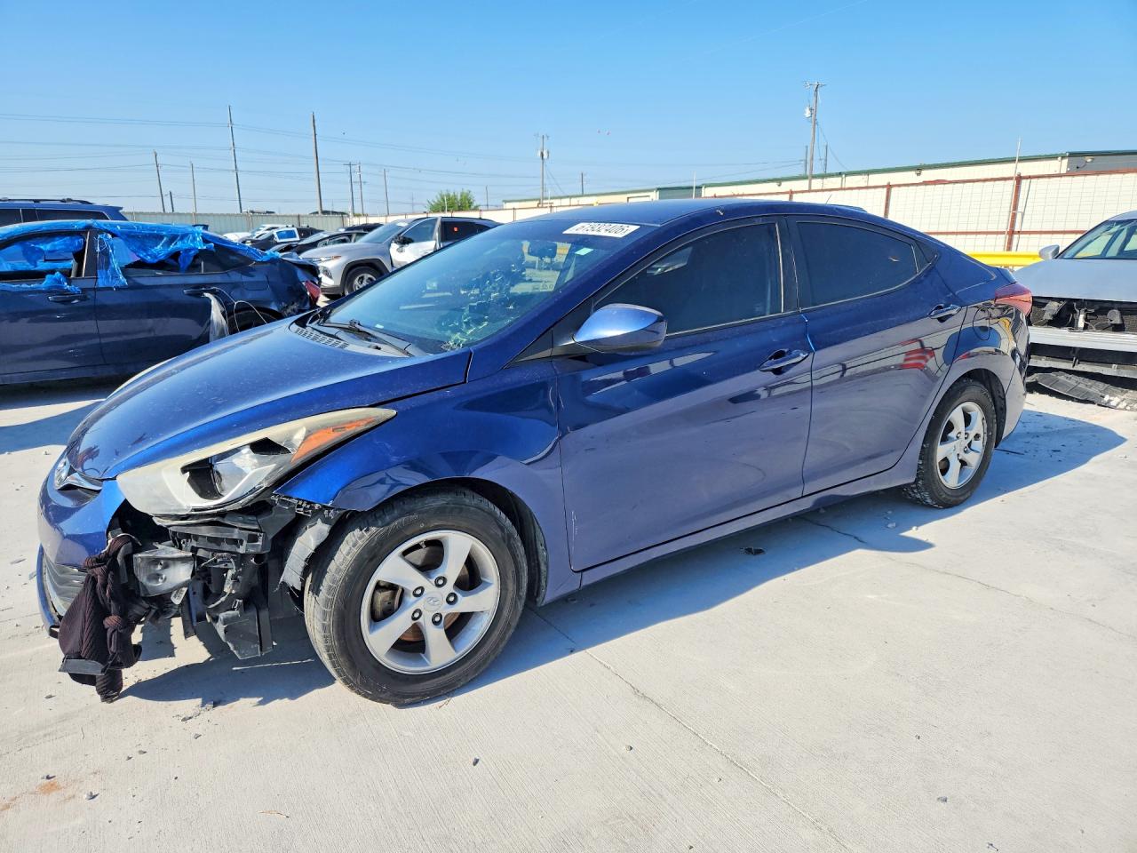 5NPDH4AE9FH649805 · 2015 HYUNDAI ELANTRA