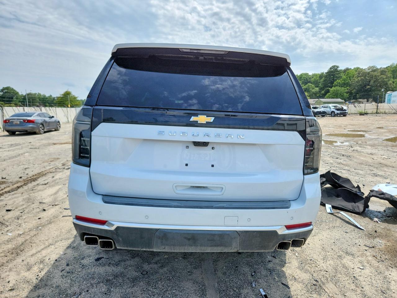 1GNS6GKL7TR248020 · 2026 CHEVROLET SUBURBAN · 6/14
