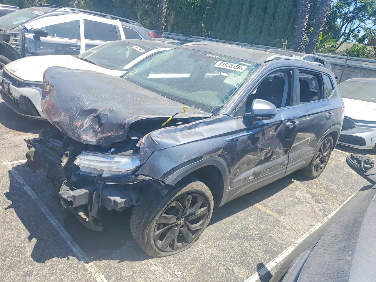 3VVRX7B28NM066666 · 2022 VOLKSWAGEN TAOS