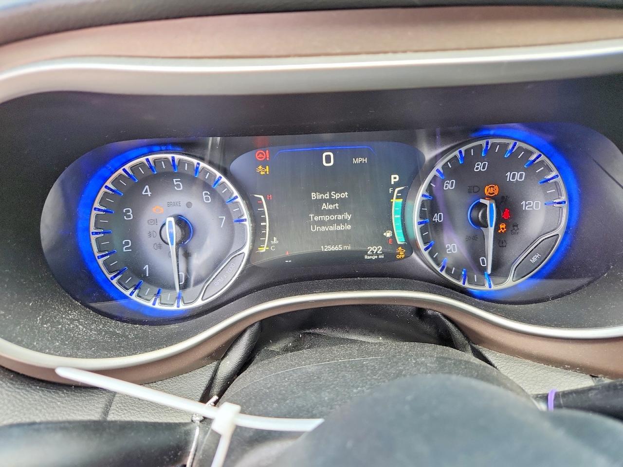 2C4RC1BG7JR113806 · 2018 CHRYSLER PACIFICA · 9/14