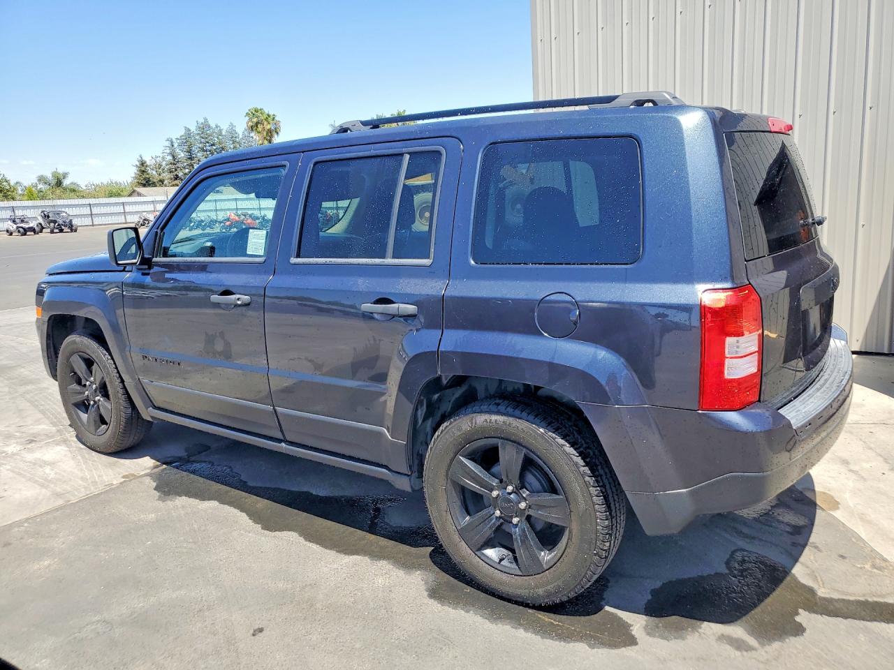 1C4NJPBA1ED753926 · 2014 JEEP PATRIOT · 2/13