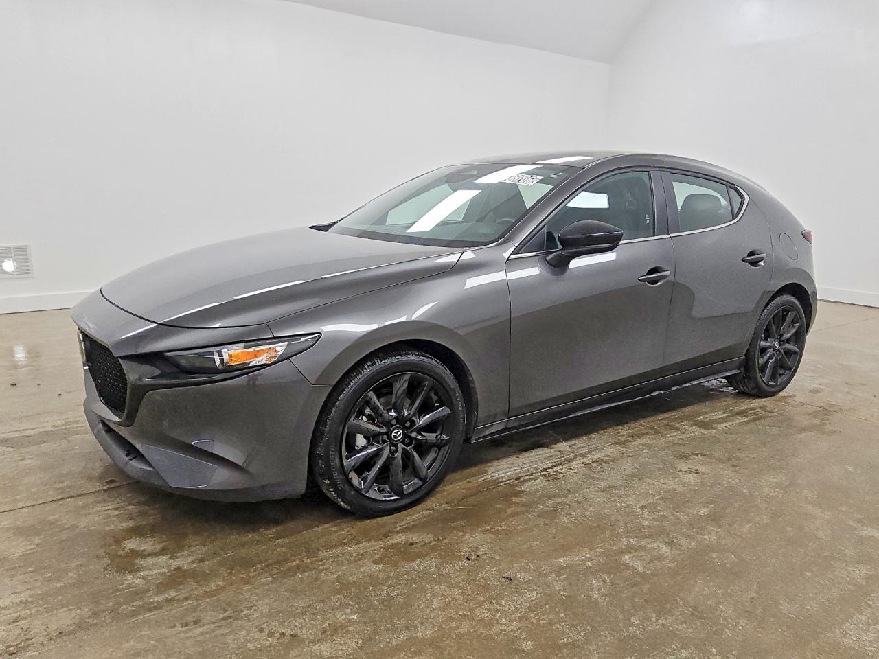 JM1BPAKM6S1781968 · 2025 MAZDA 3