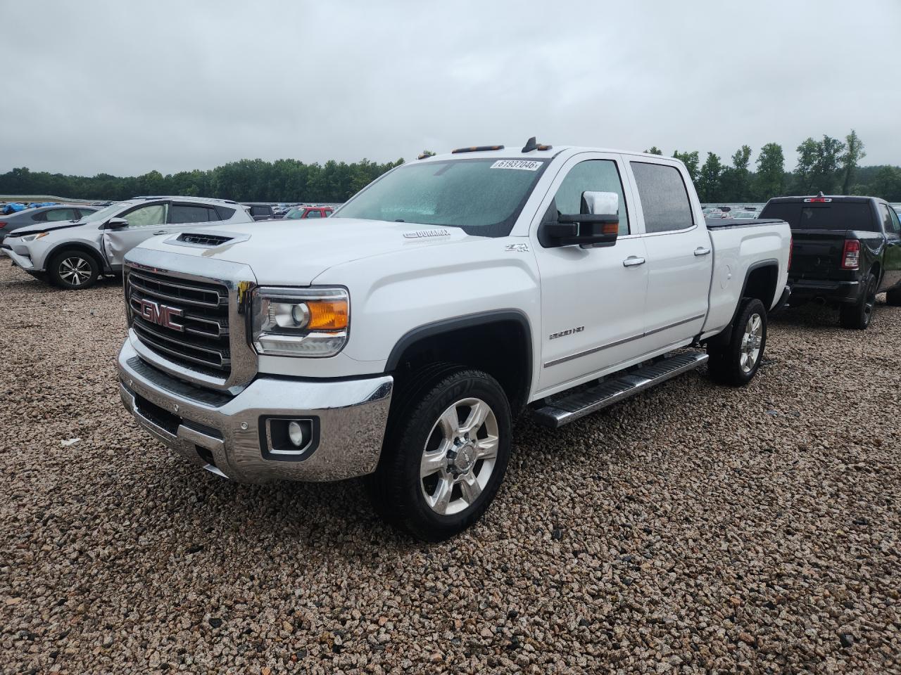 1GT12REY7KF270134 · 2019 GMC SIERRA