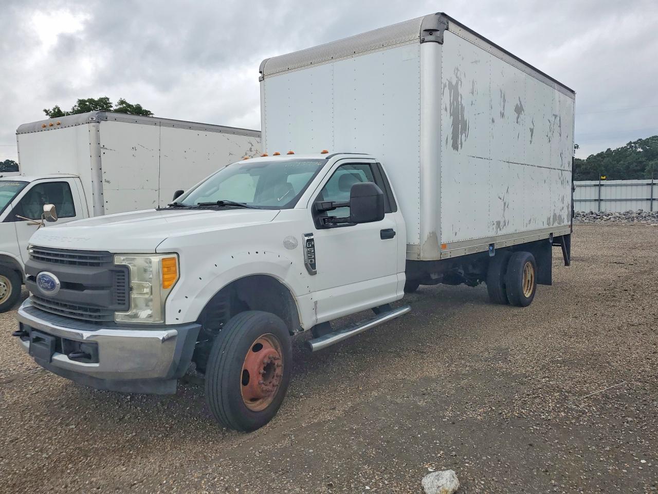 1FDUF5GT5HEC58120 · 2017 FORD F550