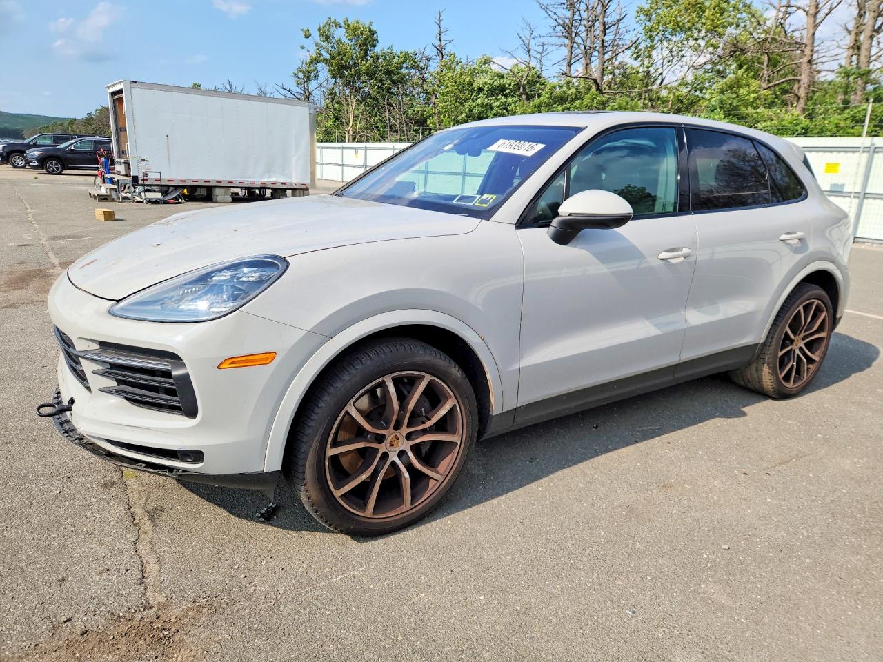 2022 PORSCHE CAYENNE