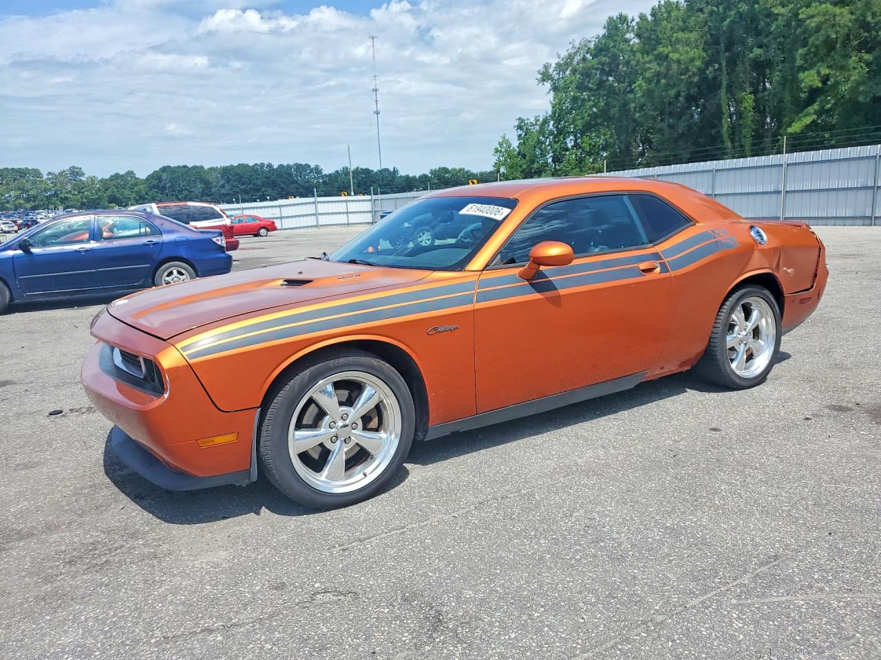 2B3CJ5DT6BH565543 · 2011 DODGE CHALLENGER