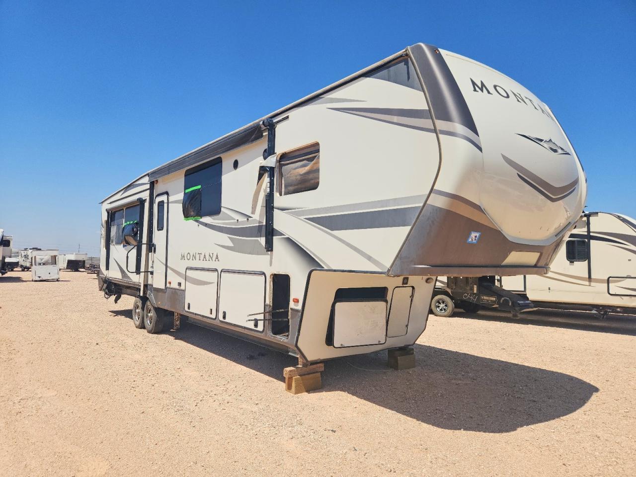 4YDF38525L4702044 · 2020 KEYSTONE RV MONTANA FIFTH WHEEL