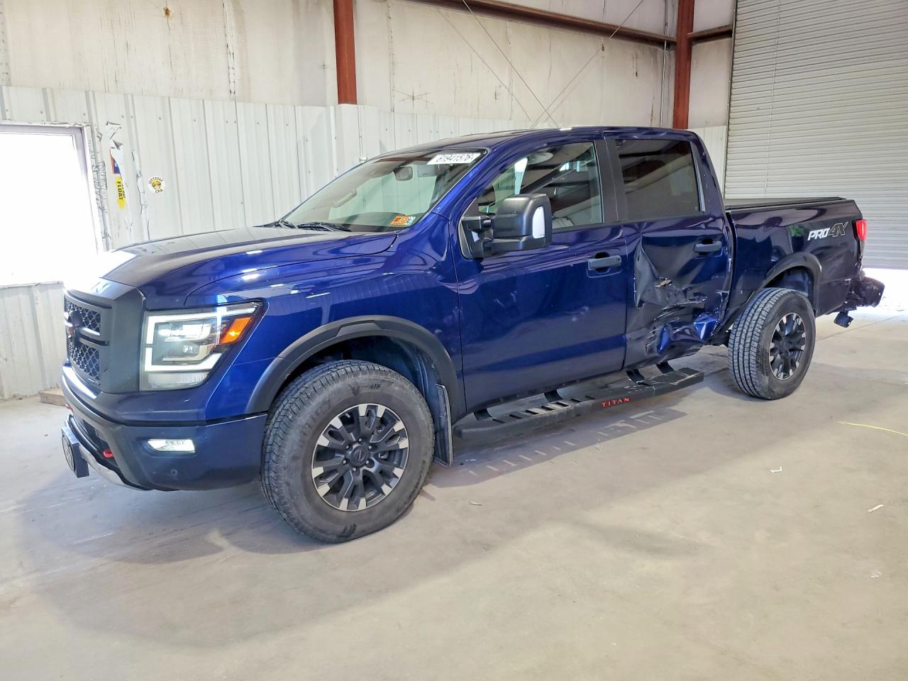 1N6AA1ED9NN105260 · 2022 NISSAN TITAN