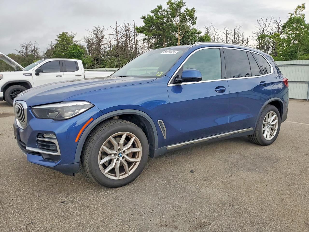 5UXCR6C59KLK80661 · 2019 BMW X5