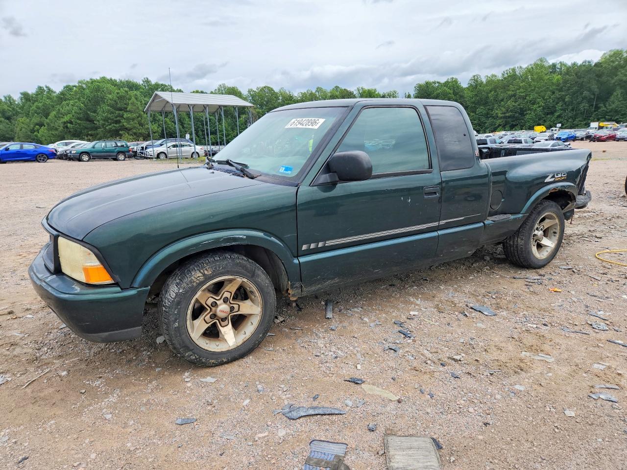 1GTCS195618242399 · 2001 GMC SONOMA