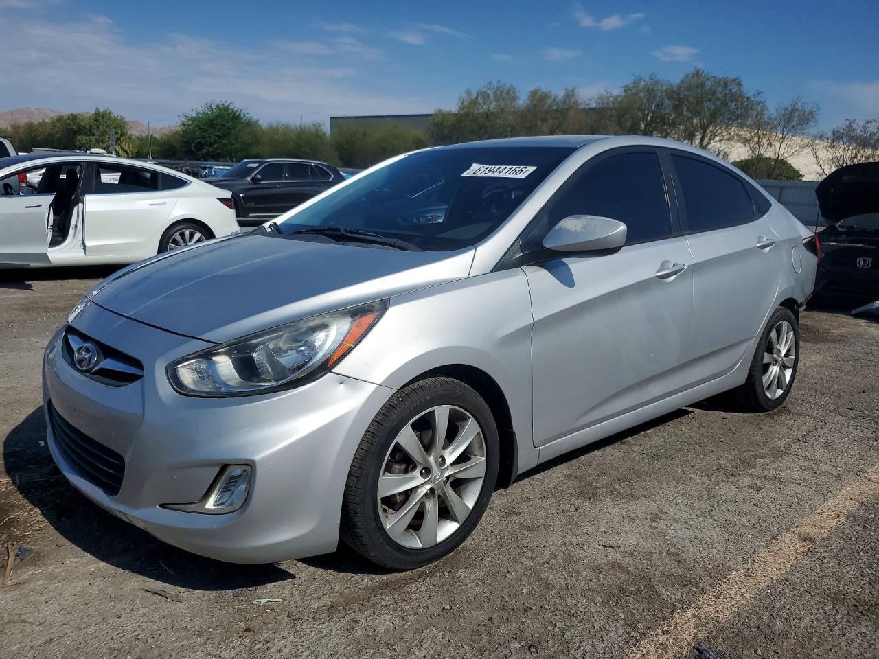 2012 HYUNDAI ACCENT