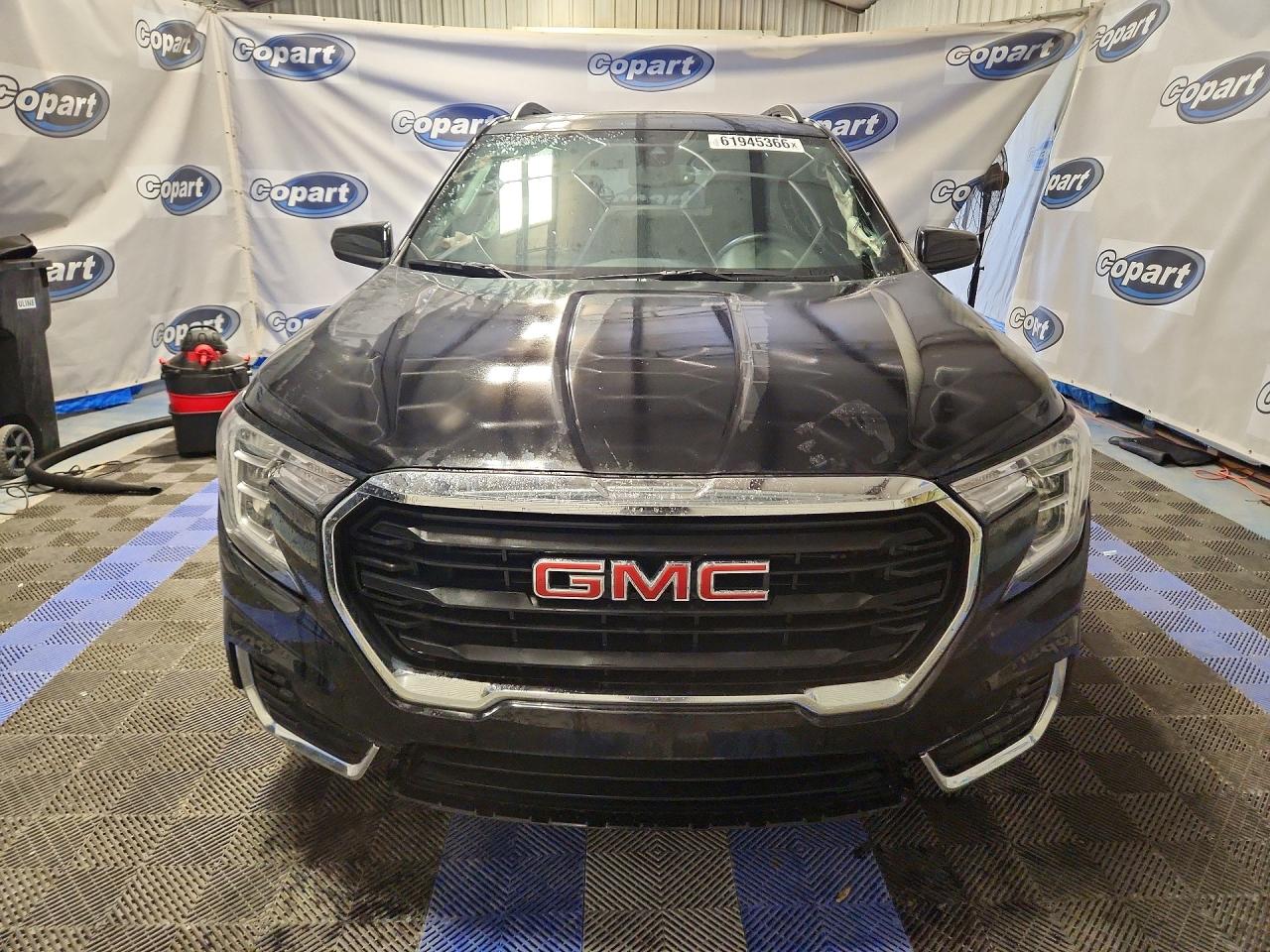 3GKALMEV7NL165999 · 2022 GMC TERRAIN · 5/13