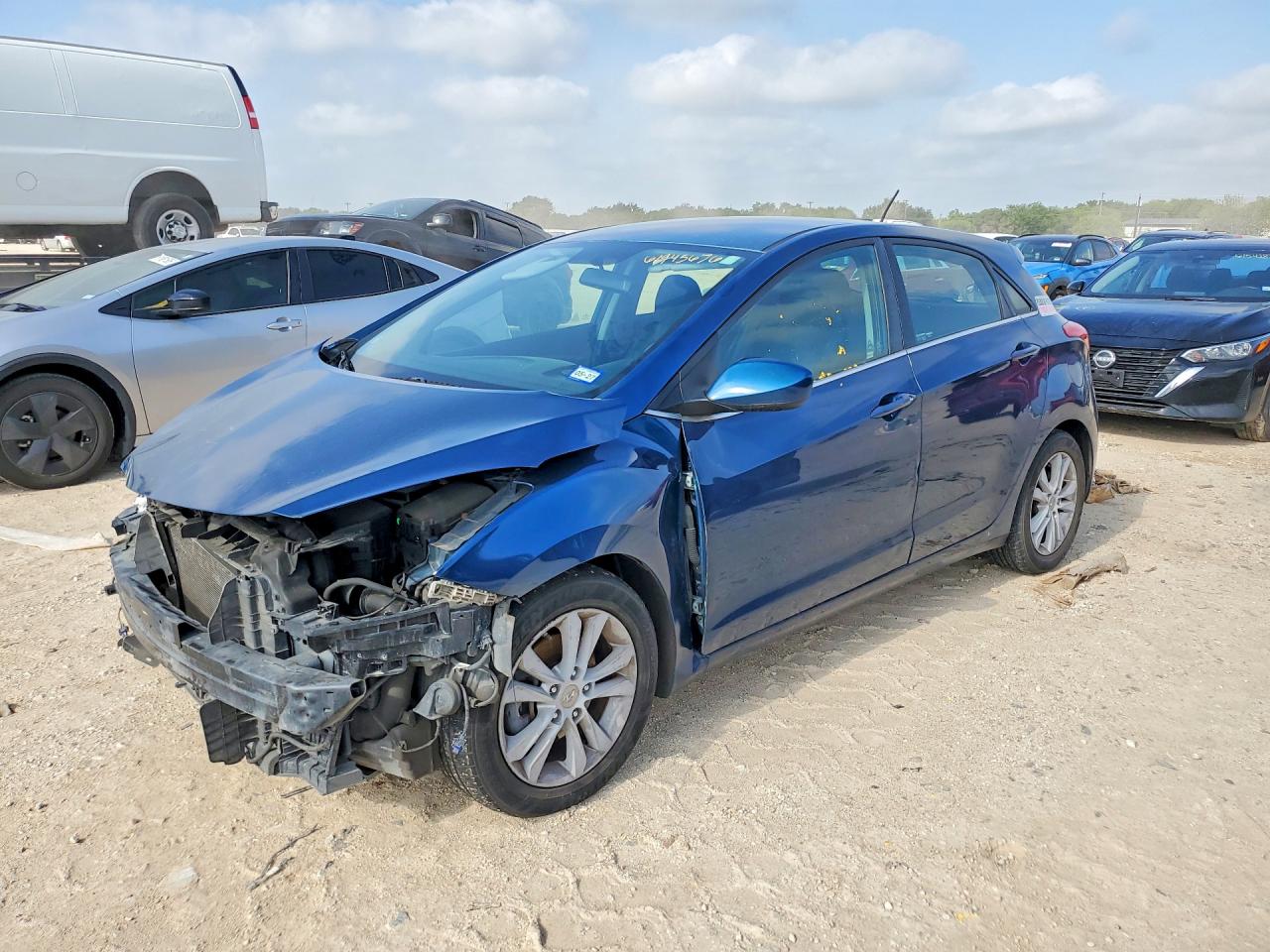 KMHD35LH9EU195017 · 2014 HYUNDAI ELANTRA GT