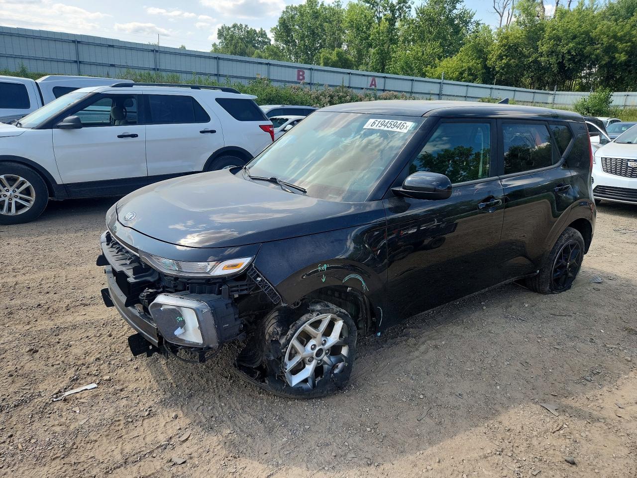 KNDJ23AU3M7124858 · 2021 KIA SOUL