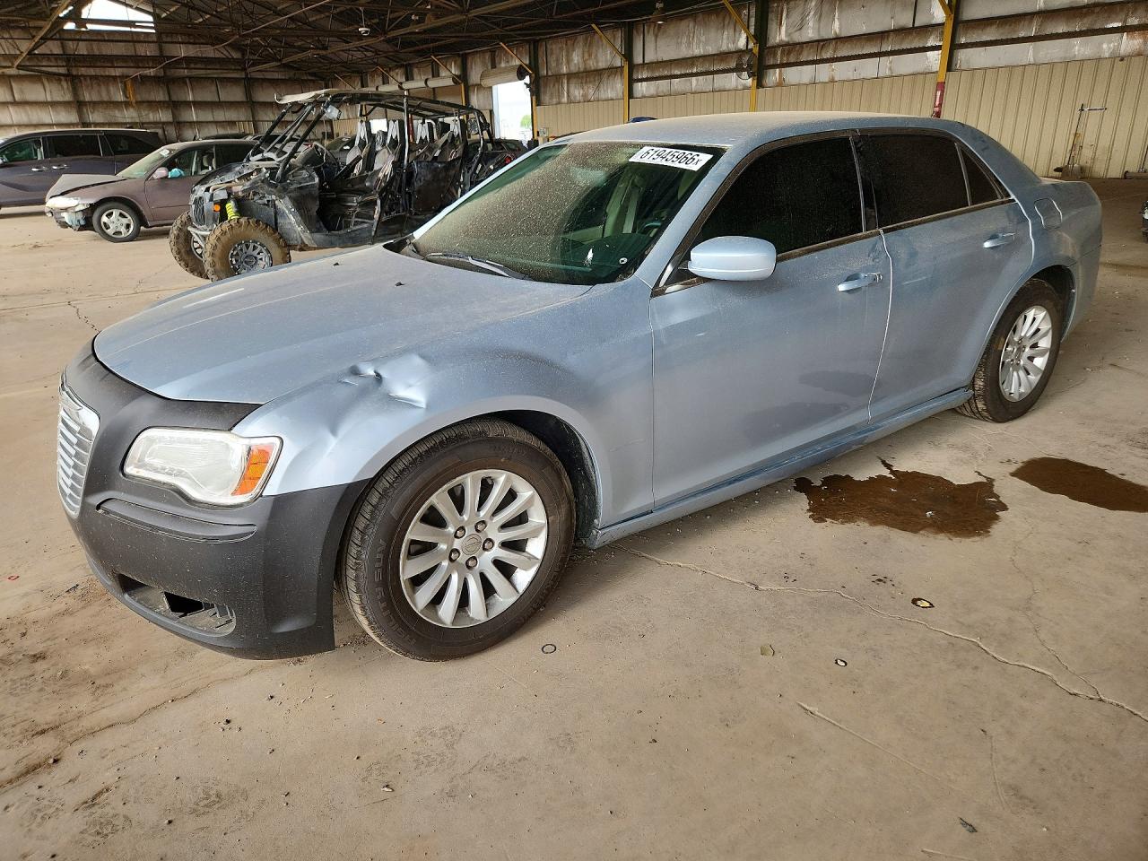 2C3CCAAG0DH723052 · 2013 CHRYSLER 300