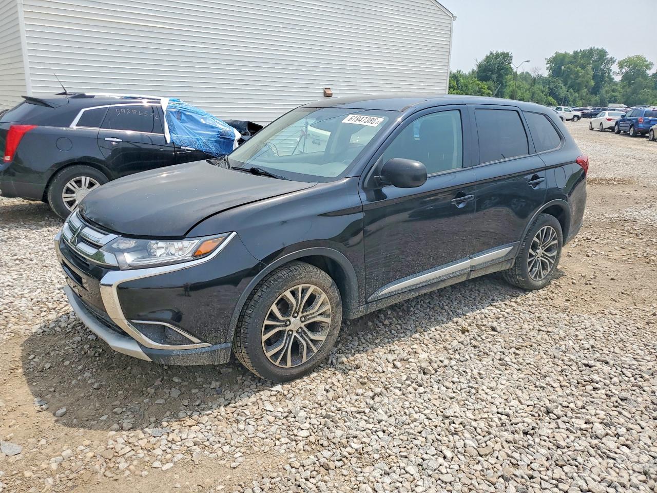 JA4AZ3A31GZ035151 · 2016 MITSUBISHI OUTLANDER