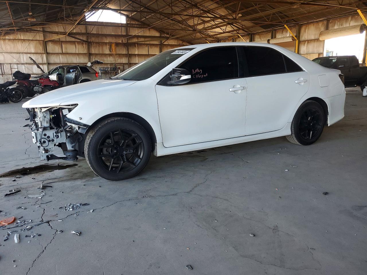 4T1BF1FK8DU694808 · 2013 TOYOTA CAMRY
