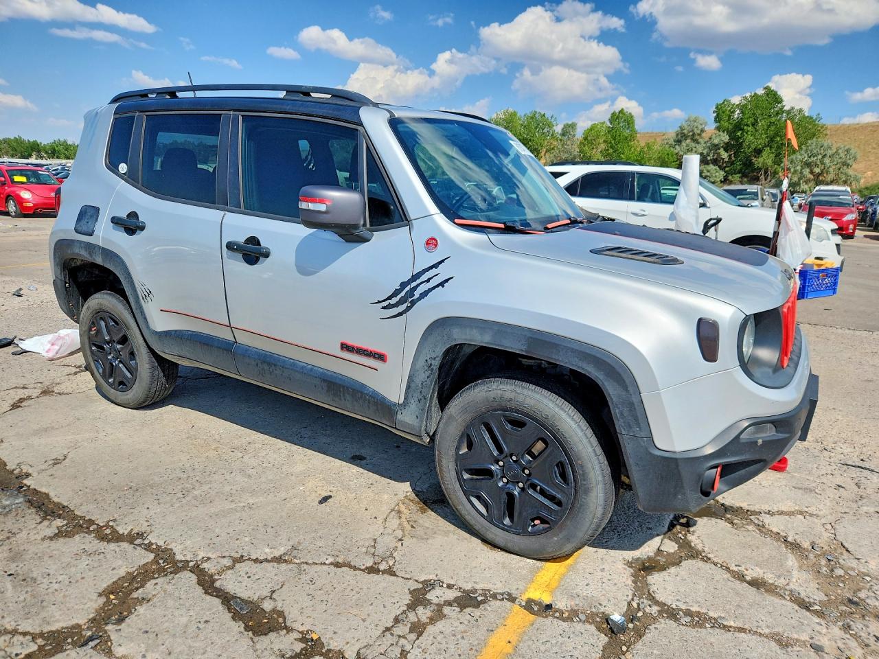 ZACCJBCB8JPG74377 · 2018 JEEP RENEGADE · 4/14