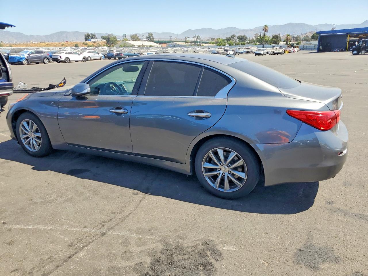 JN1CV7AP2HM642472 · 2017 INFINITI Q50 · 2/12
