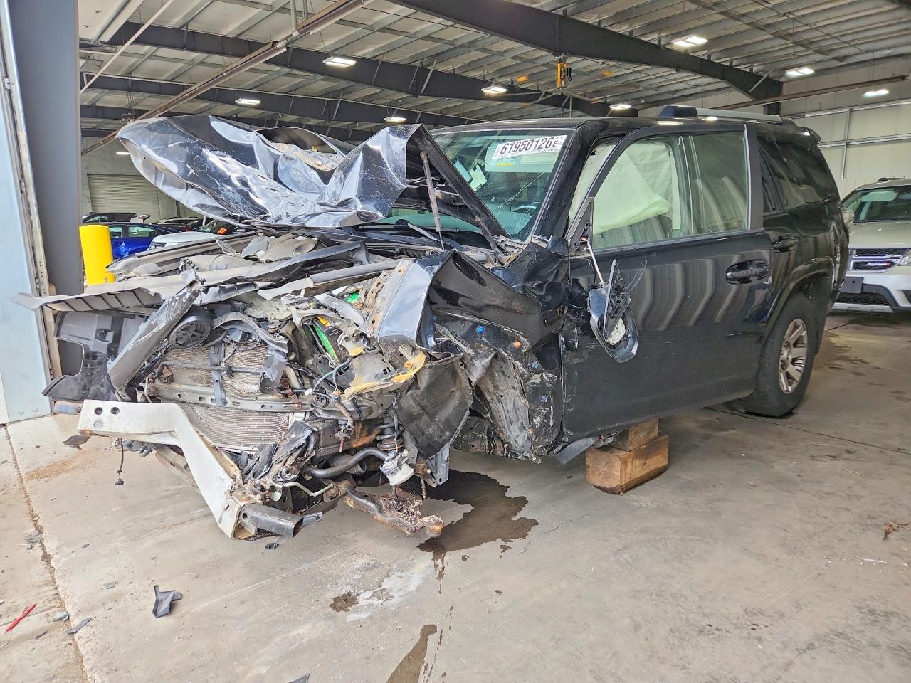 JTEBU5JR2E5186704 · 2014 TOYOTA 4RUNNER