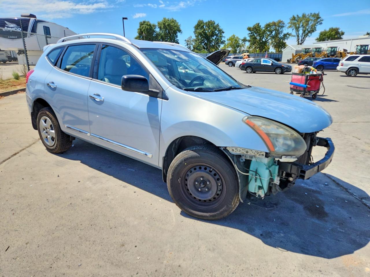 JN8AS5MVXEW202922 · 2014 NISSAN ROGUE SELECT · 4/13