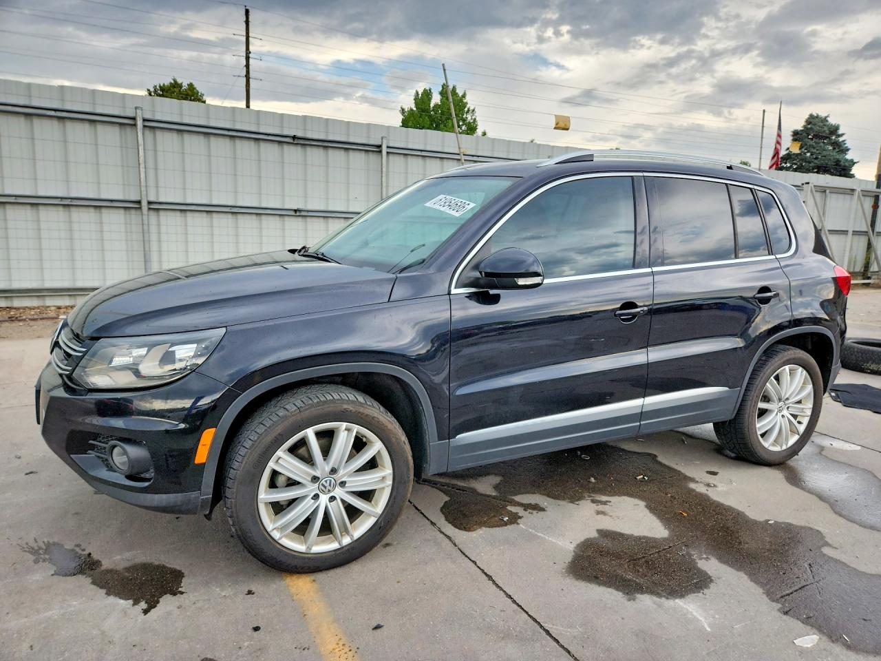 2016 VOLKSWAGEN TIGUAN