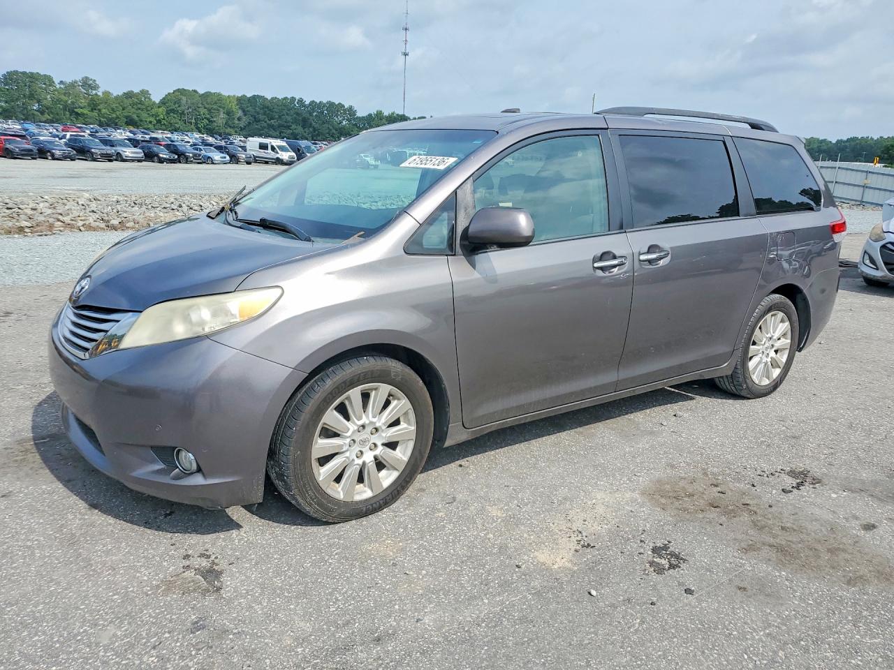 5TDYK3DC7CS259265 · 2012 TOYOTA SIENNA
