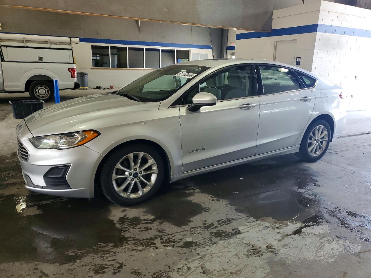 3FA6P0LU4KR110210 · 2019 FORD FUSION