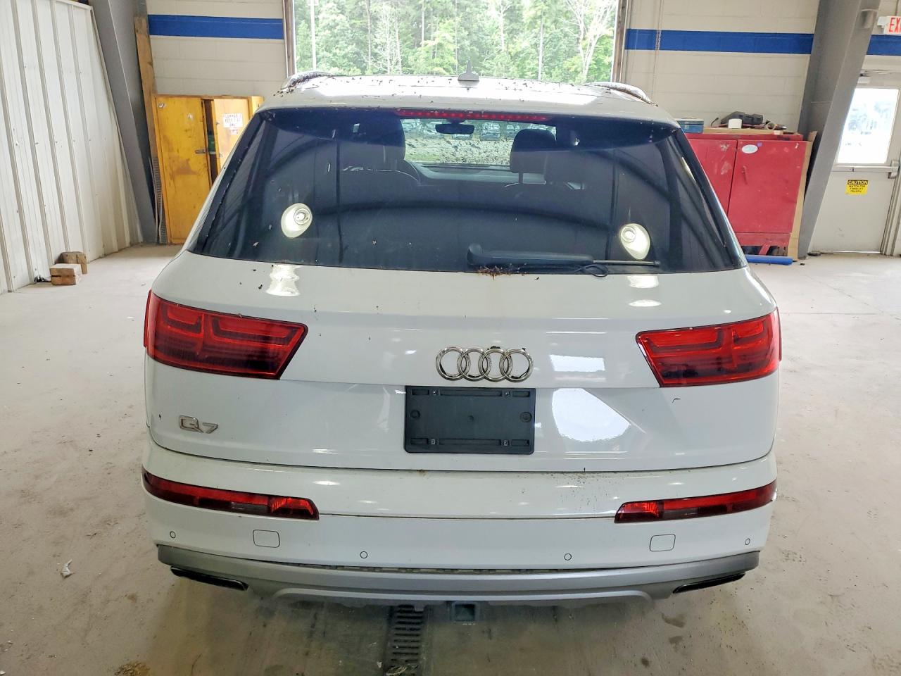 WA1LAAF78KD000161 · 2019 AUDI Q7 · 6/14