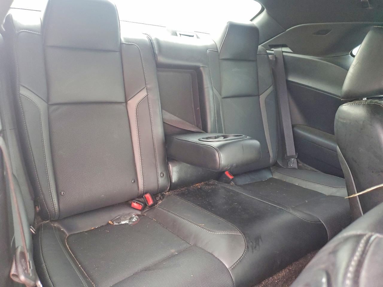 2C3CDZAG1GH108204 · 2016 DODGE CHALLENGER · 10/12