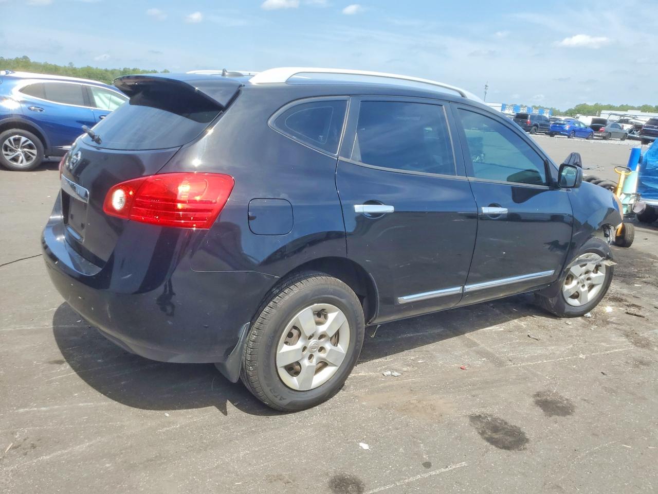 JN8AS5MT9FW670091 · 2015 NISSAN ROGUE SELECT · 3/14