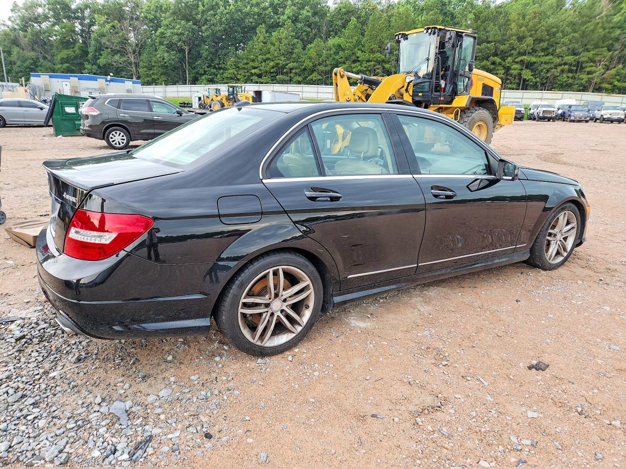 WDDGF8AB2DR279129 · 2013 MERCEDES-BENZ C · 3/12