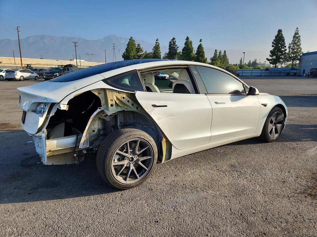 5YJ3E1EA7NF124510 · 2022 TESLA MODEL 3 · 3/12