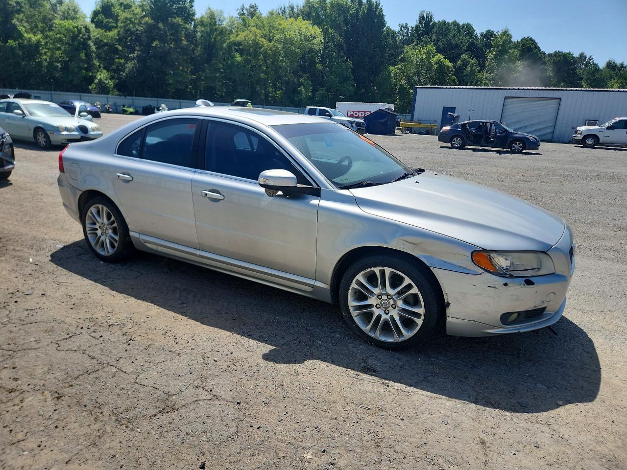 YV1AH992581080398 · 2008 VOLVO S80 · 4/12