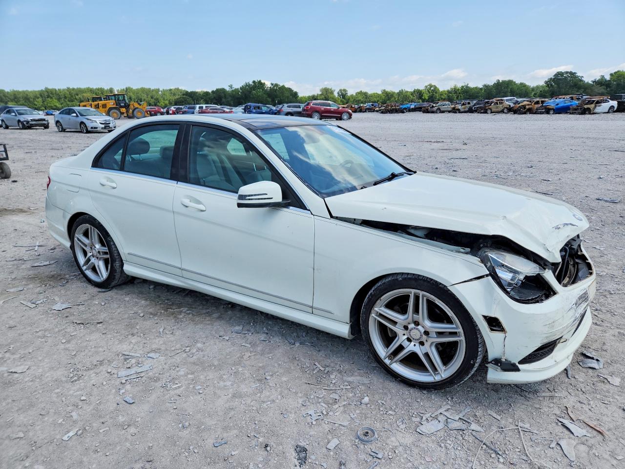 WDDGF8BB4BA505908 · 2011 MERCEDES-BENZ C · 4/12