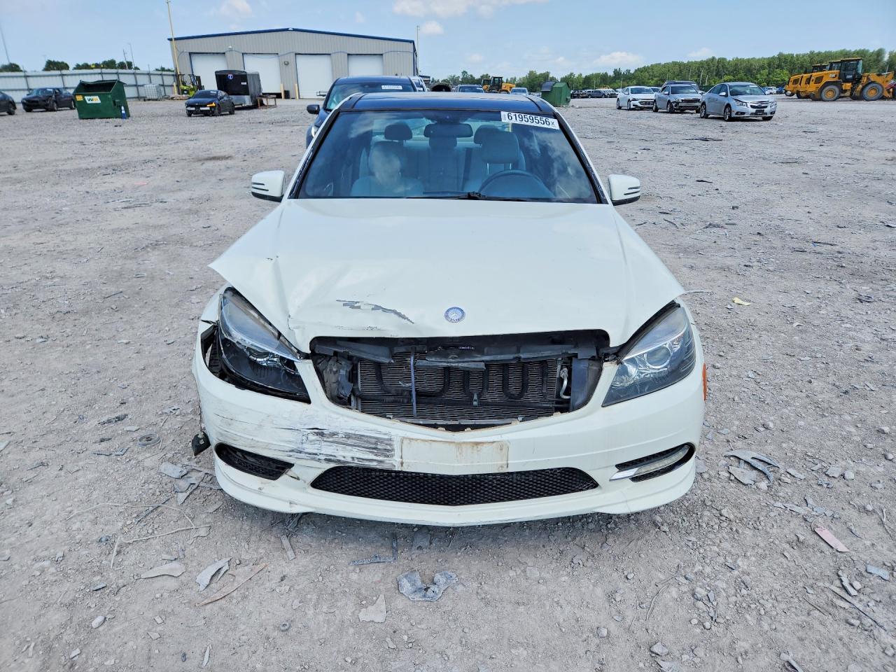 WDDGF8BB4BA505908 · 2011 MERCEDES-BENZ C · 5/12