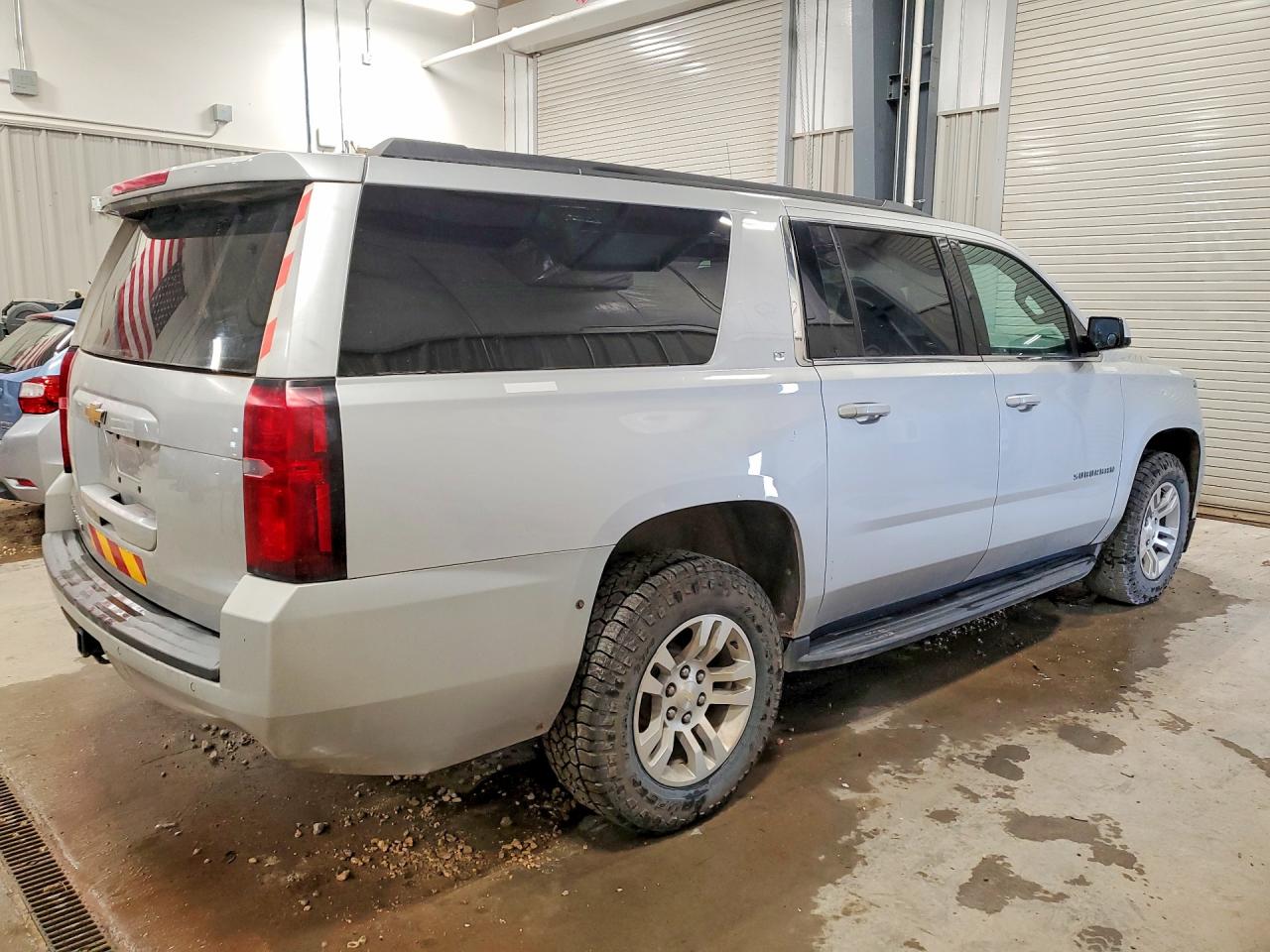 1GNSKHKC2LR284425 · 2020 CHEVROLET SUBURBAN · 3/14