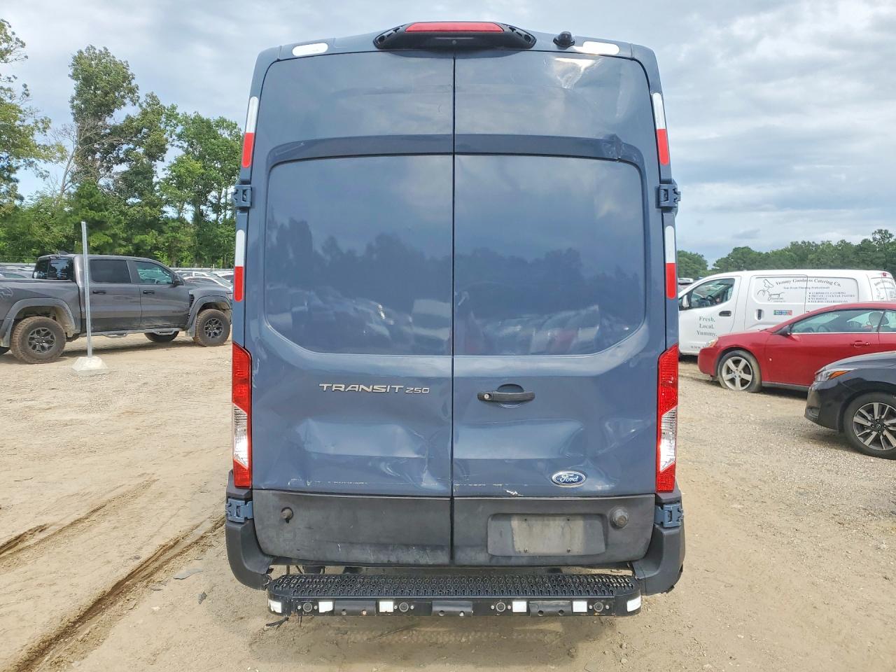 1FTBR3X80LKB26847 · 2020 FORD TRANSIT · 6/13