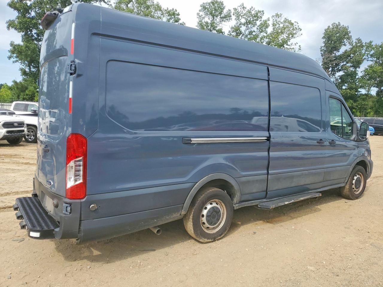 1FTBR3X80LKB26847 · 2020 FORD TRANSIT · 3/13