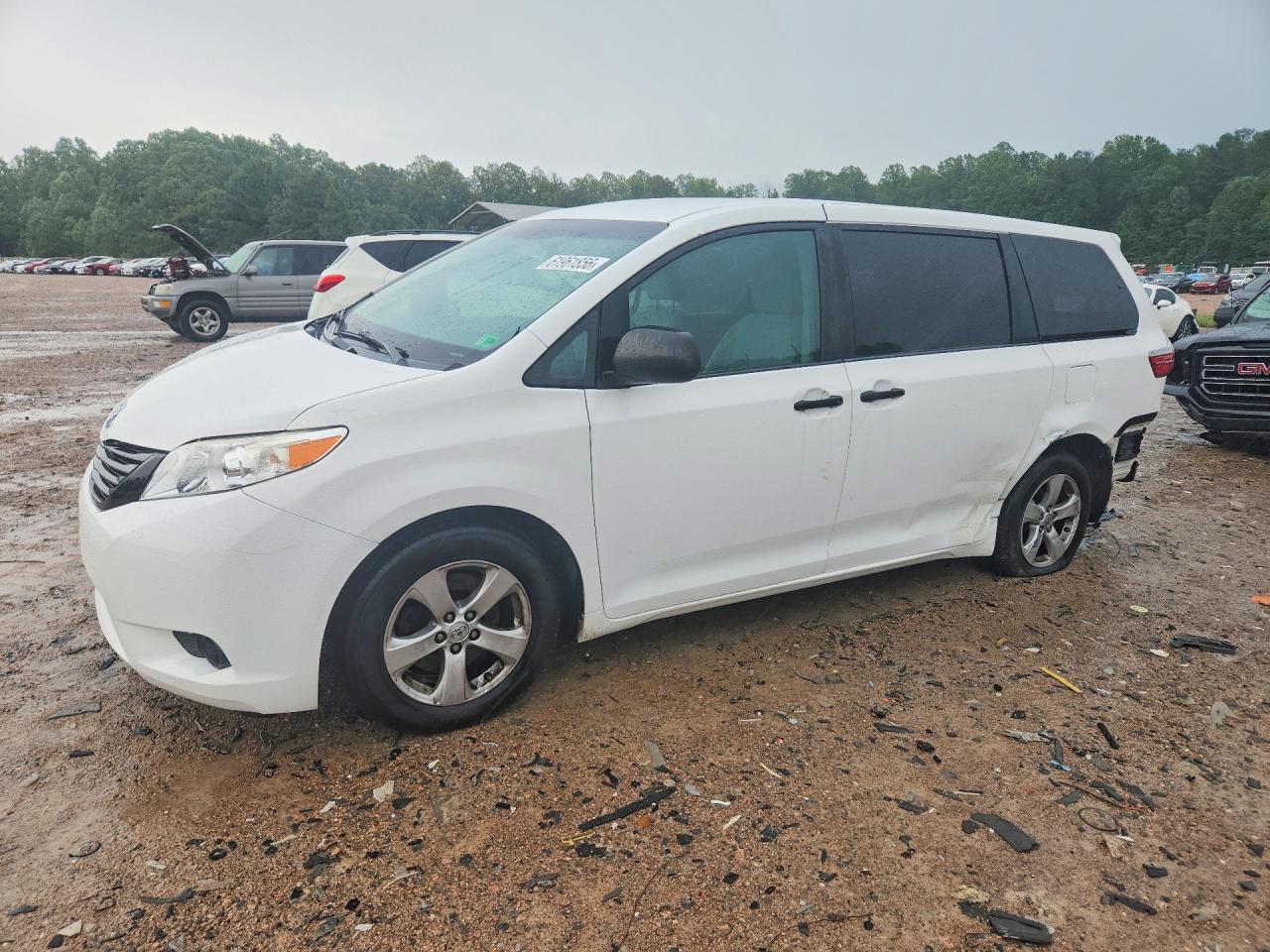 5TDZK3DC5FS605340 · 2015 TOYOTA SIENNA