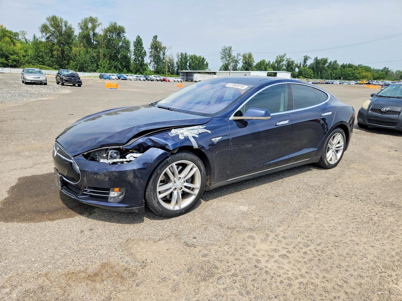 5YJSA1CN5DFP19528 · 2013 TESLA MODEL S